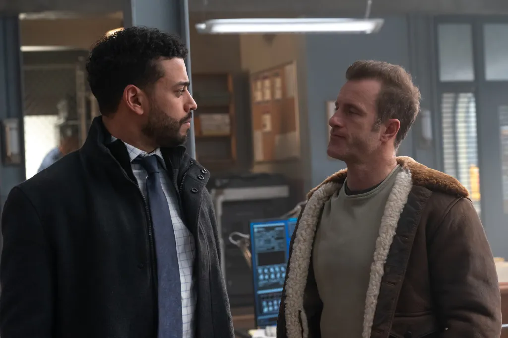 Alert: Benjamin Franklin – Review